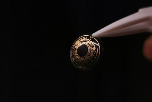 Torrus smart contact lens sensor